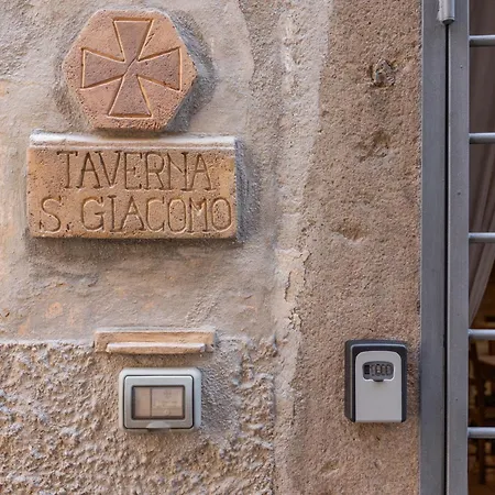 Dimora Medievale - Taverna San Giacomo * ויטרבו